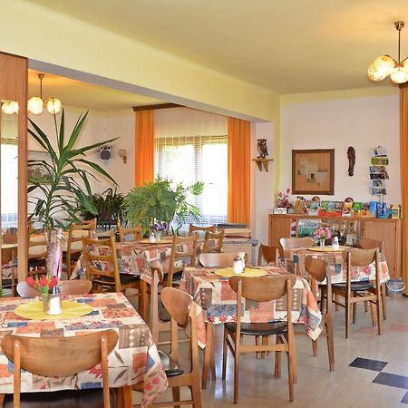 Gasthof-Pension Karawankenblick เพิร์ทชาค อัม เวิร์ทเทอร์ซี ภายนอก รูปภาพ